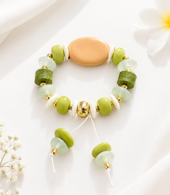 Coastal green beach bracelet