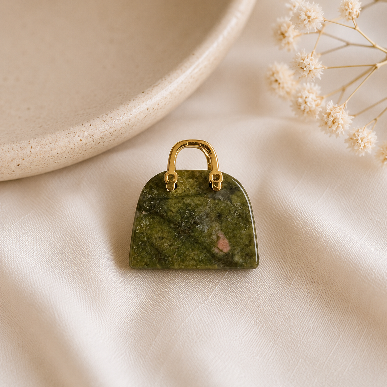 Purses pendants