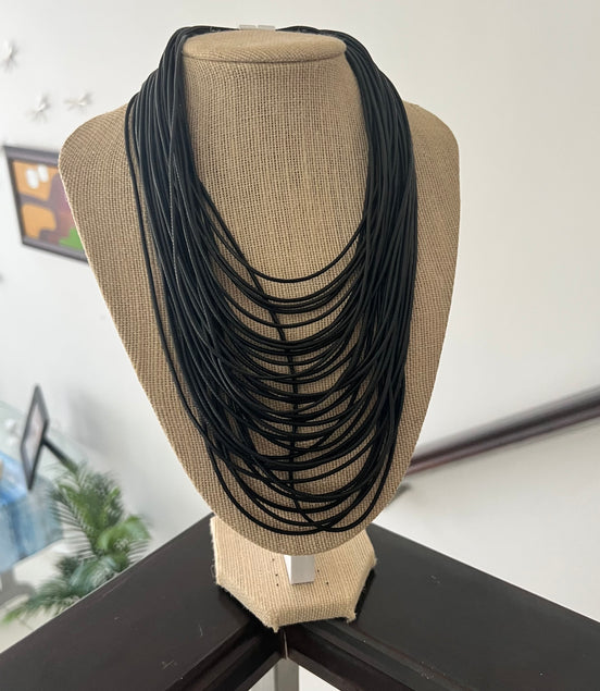 Black Elegance Necklace