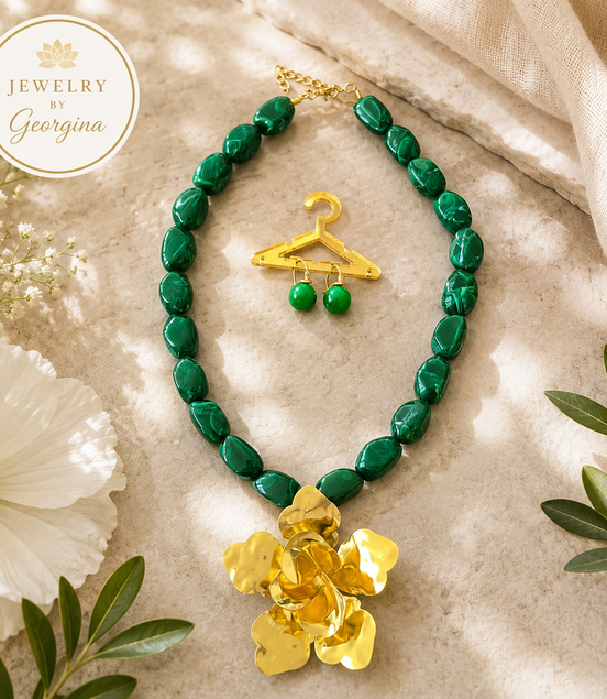 Dark Green and Gold Set