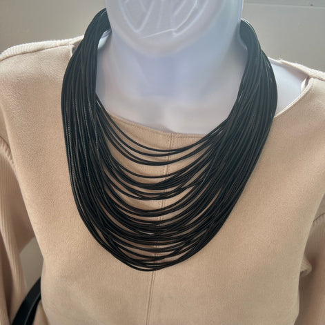 Black Elegance Necklace