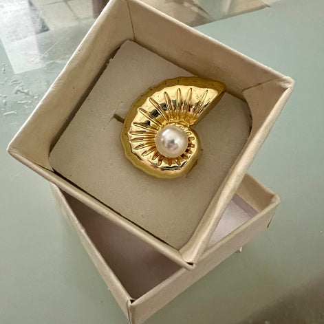 Pearl Sea Shell Ring - Georgie Rosario Jewelry and more...