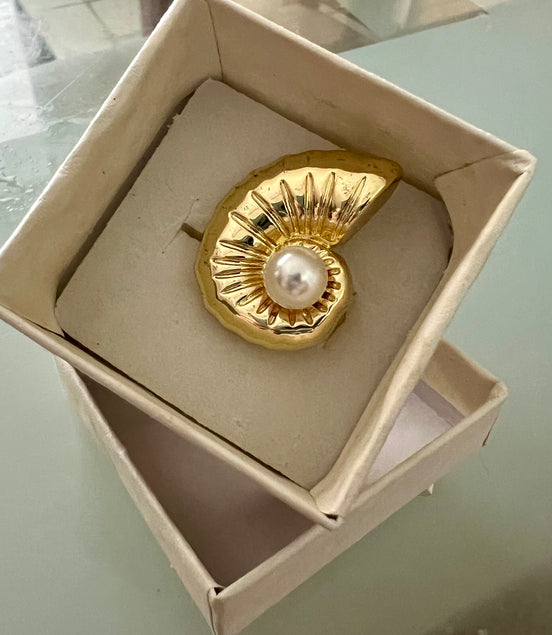 Pearl Sea Shell Ring - Georgie Rosario Jewelry and more...