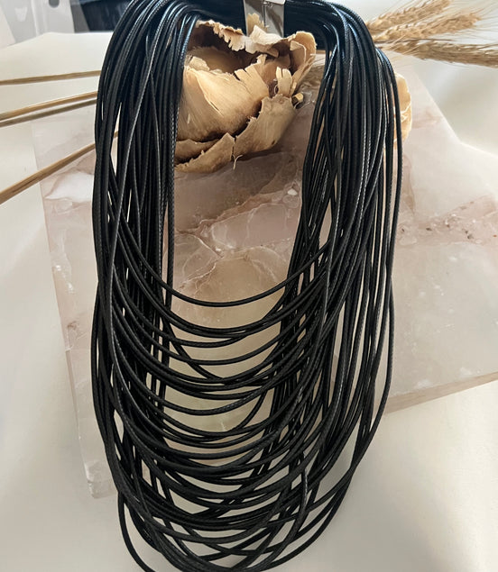 Black Elegance Necklace
