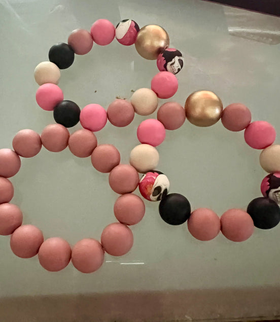 Pink tones beach bracelets - Georgie Rosario Jewelry and more...