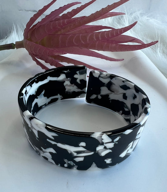 Camelia Black and White Bangle - Georgie Rosario Jewelry and more...
