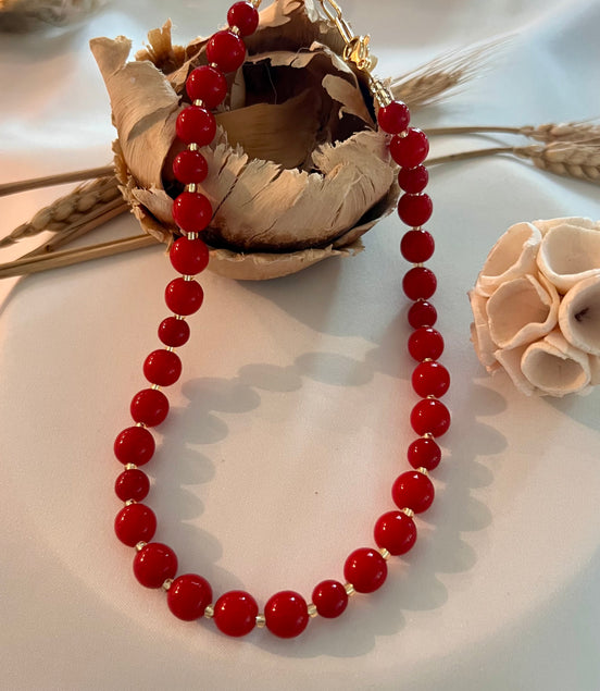 Red Robin Choker