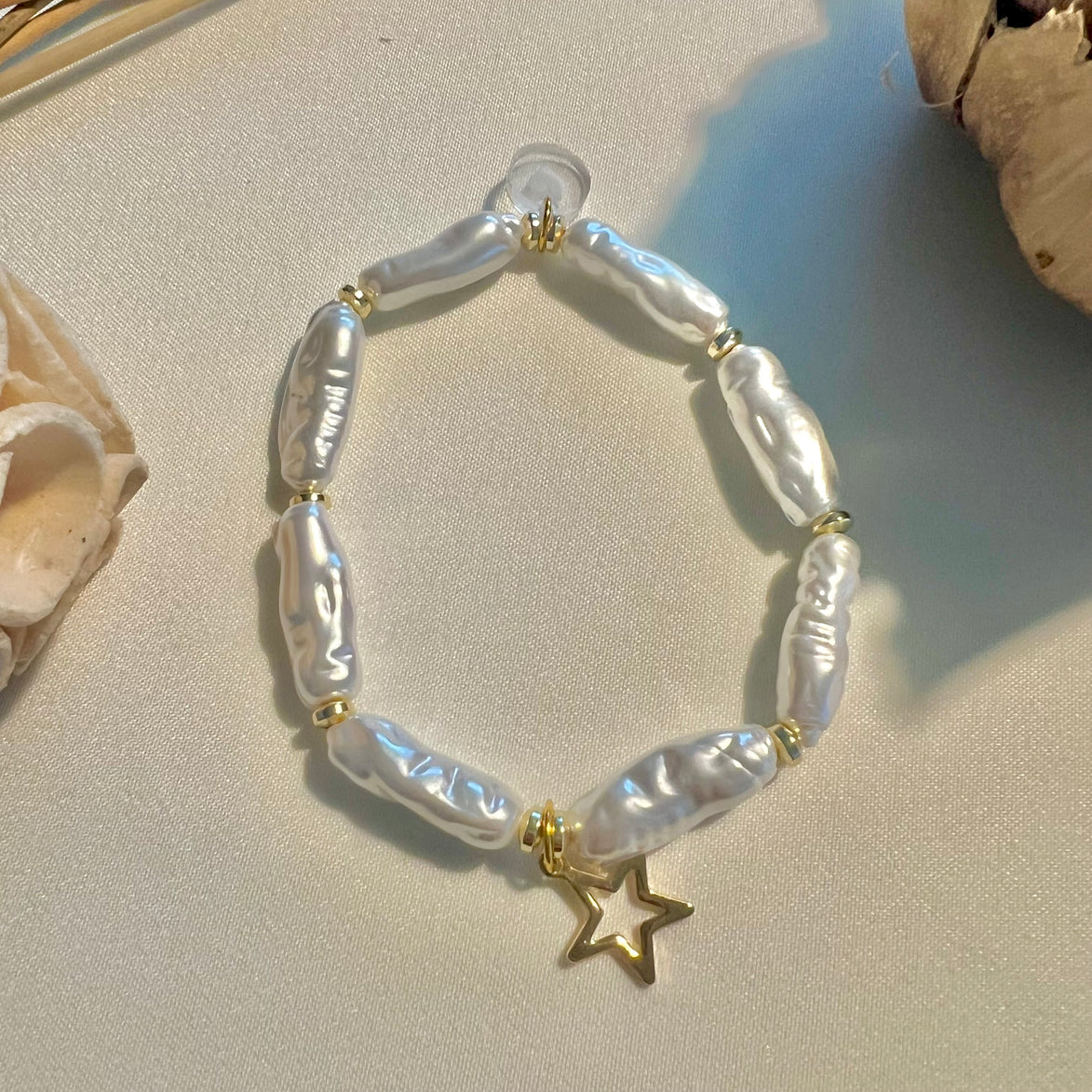 Cozy Pearl Bracelet